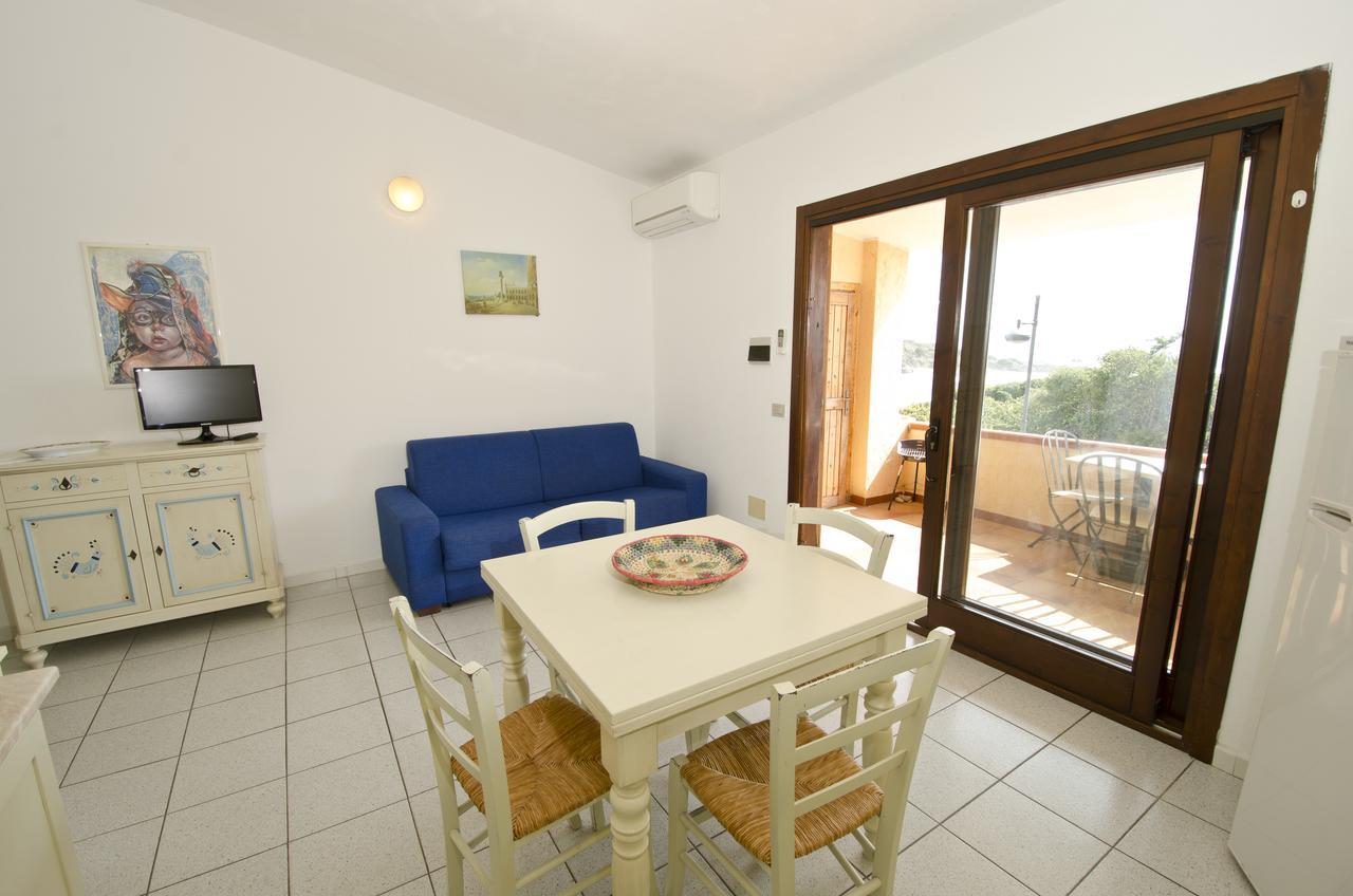 Aparthotel A.I.R. Isola Rossa Borgo Di Mare Extérieur photo